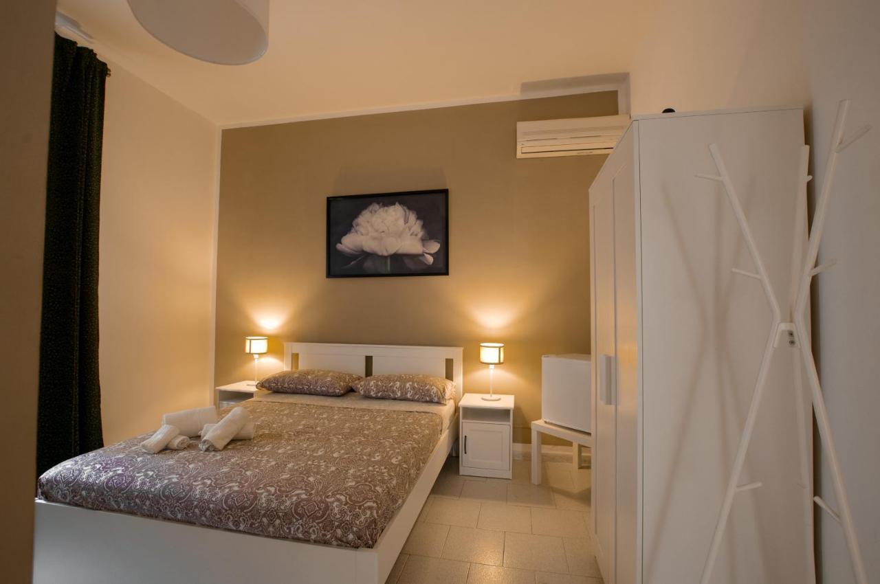 Living Salerno B&b Esterno foto