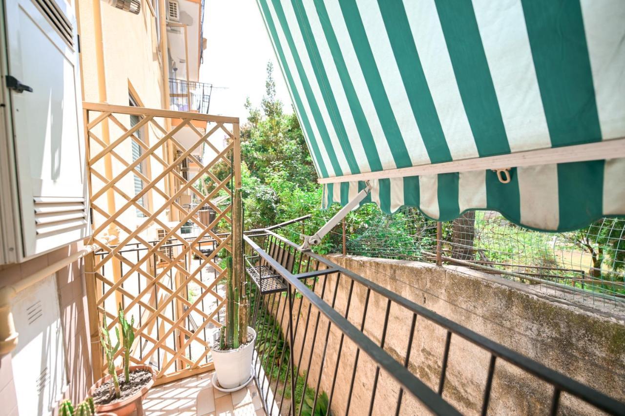 Living Salerno B&b Esterno foto