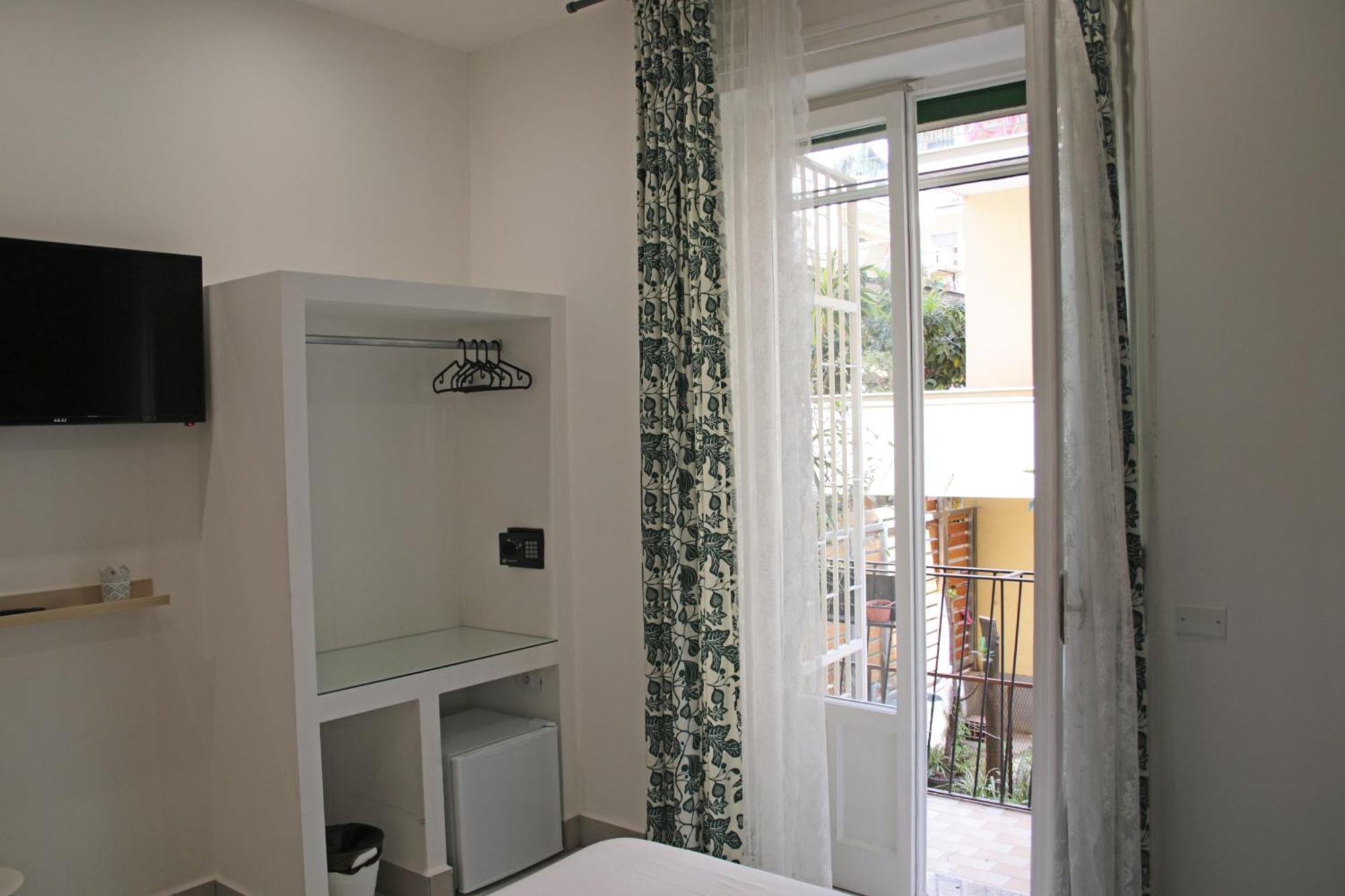 Living Salerno B&b Esterno foto
